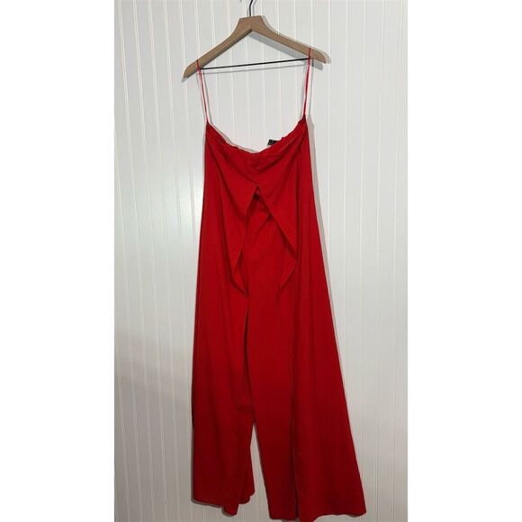 Forever 21 Red Wide Leg Jumpsuit Women’s Medium Spaghetti Strap Overlay NWT - Picture 1 of 4